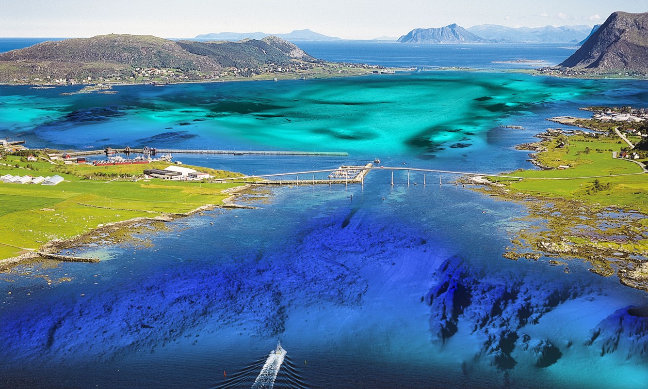 Digital animasjon av et tettsted ved en fjord i Norge der man ser terrenget både over og under vann