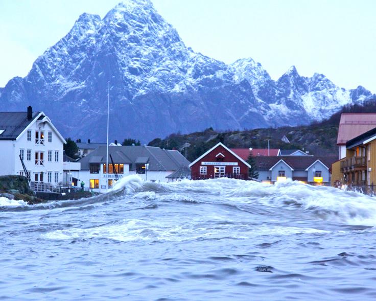 Storm surge in Kabelvåg, Lofoten, Norway. Photo.