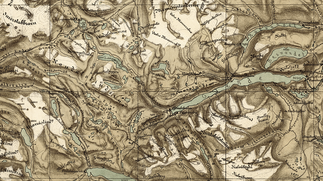 Jtouenfjeldene-med-omgivelesr-1879_20121126